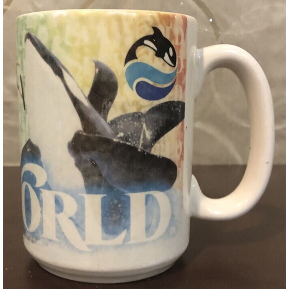Sea World Logo Orca Dolphin Polar Bear Cup 16 Oz. Mug Shamu Aquarium Theme Park - Picture 3 of 6